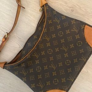 COPY - Louis Vuitton monogram Boulogne 30